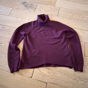 Kuhl Purple Ribbed Knit Turtleneck Sweater Small Long Sleeve Pullover (1016)